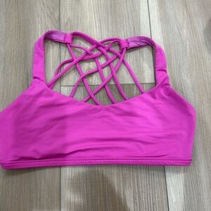 Lululemon 🍋 Free To Be Wild bra
